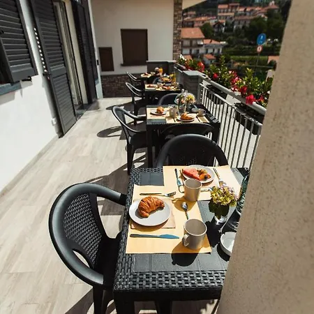 Acqua Leggia Bed & Breakfast *